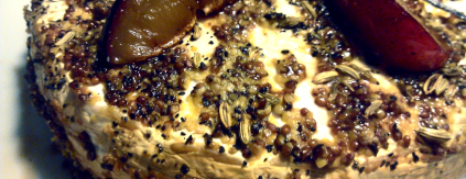 Blomme røget Brie med lakrids/romsyltet Blommer